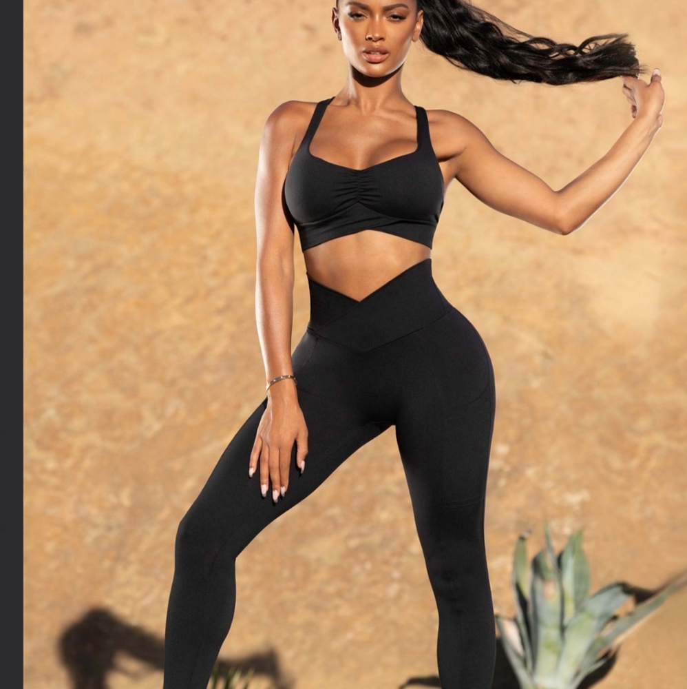 bombshell sportswear